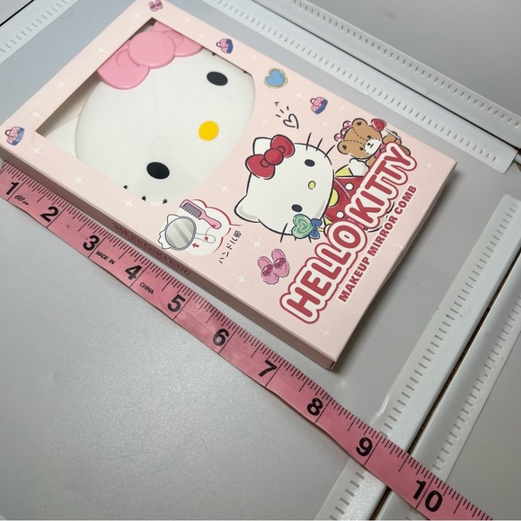 Hello Kitty Make Up Mirror Comb Pink White Gift Birthday - Picture 3 of 9
